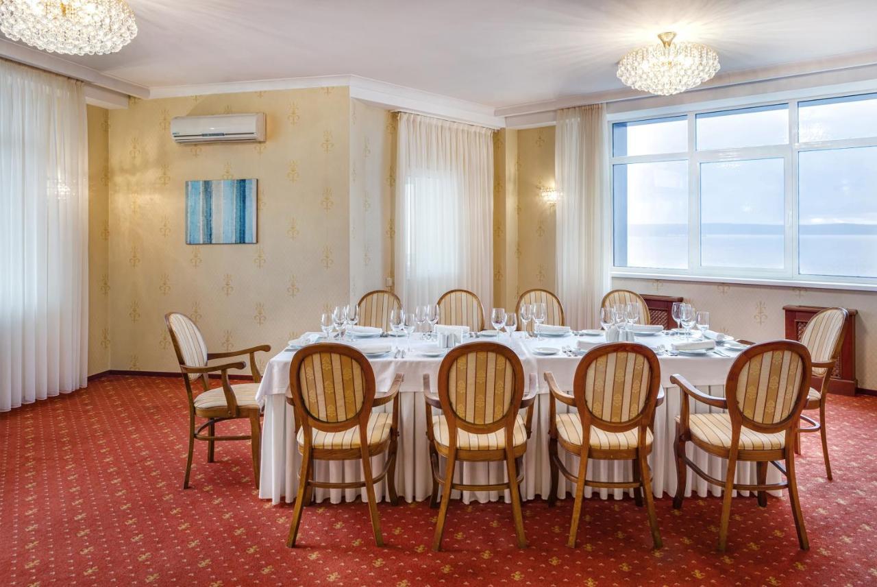 Cosmos Petrozavodsk Hotel Zewnętrze zdjęcie