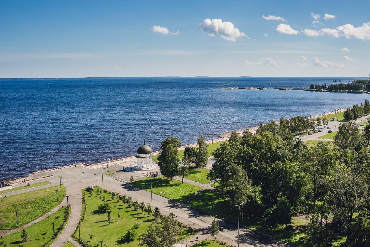 Cosmos Petrozavodsk Hotel Zewnętrze zdjęcie